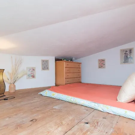 Manoa 5 Apartman *